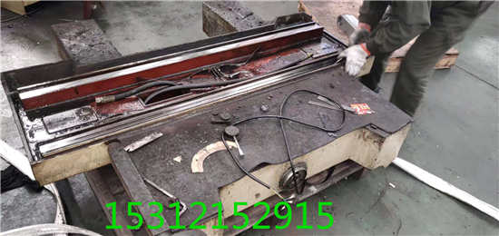 3-201215164H2E5_副本.jpg